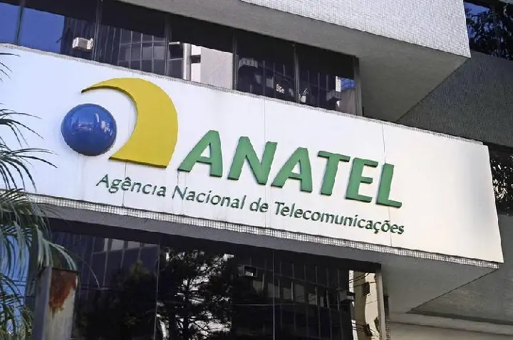 Anatel faz alerta sobre golpe em que e-mails falsos notificam de multas por acesso ao X via VPN