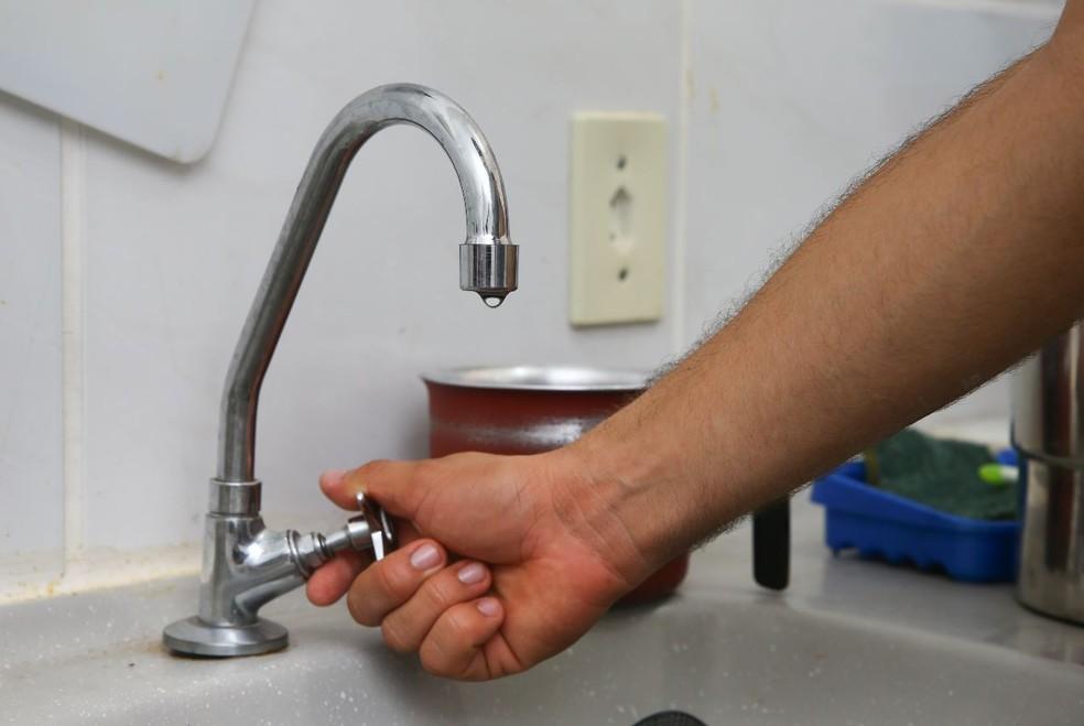 Terra Roxa - Higienização de reservatório pode afetar abastecimento de água