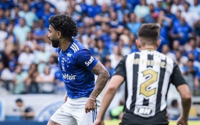 Análise: expulsão de Gabigol no Cruzeiro é fiel da balança em clássico polêmico e muda panorama